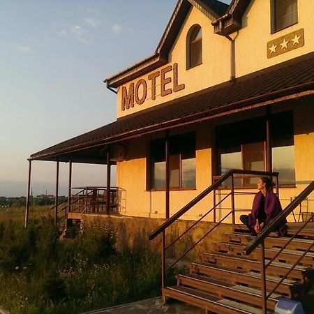 Motel Sacvoyage Charkiw Exterior foto
